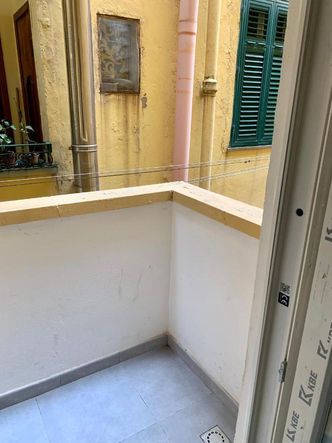 Appartamento Nuovo A 1 Minuto Dal Porto Livorno Eksteriør bilde